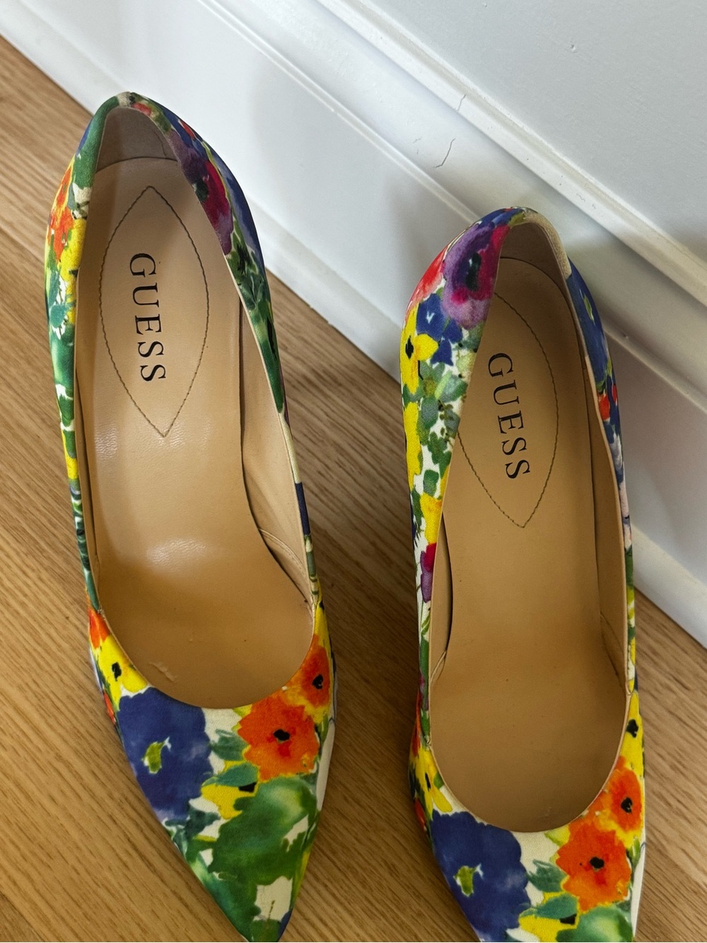 Guess Floral Pointed Toe Stilettos in Blue, Green, Yellow, Orange - Picture 2 of 4